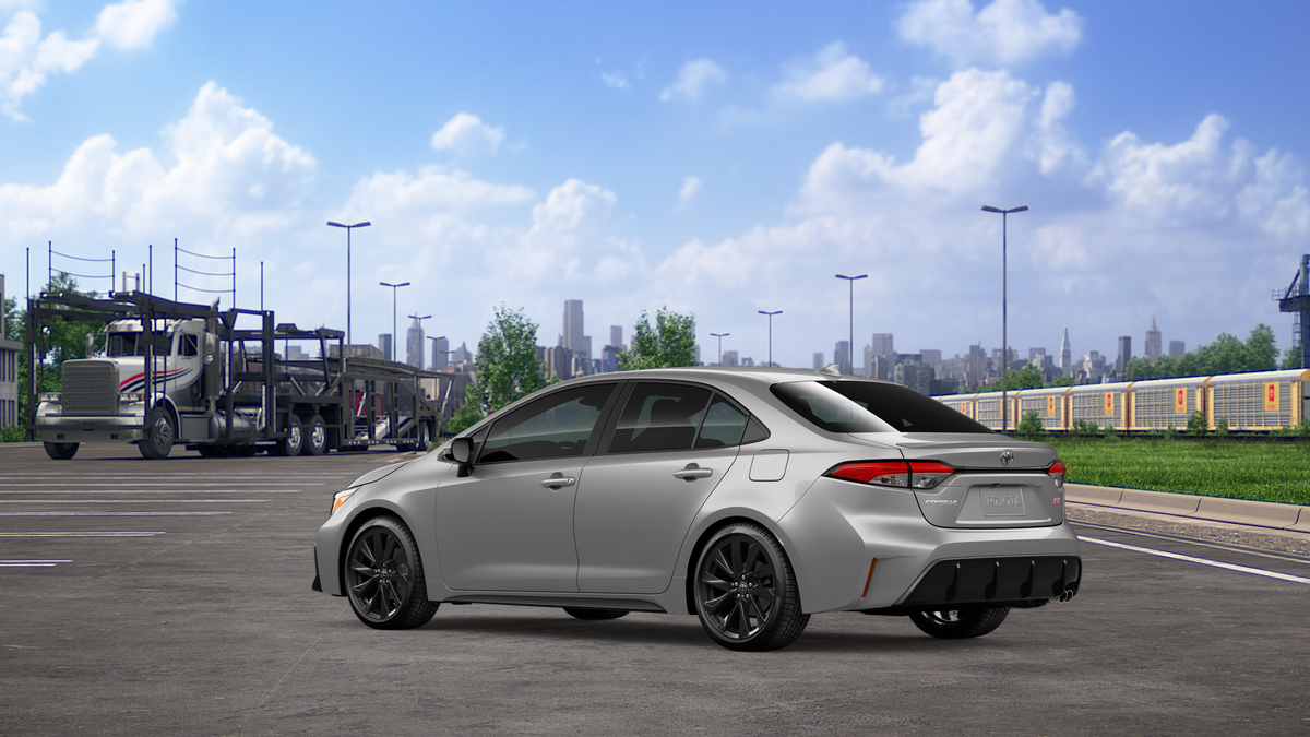 2026 Toyota Corolla SE photo 7