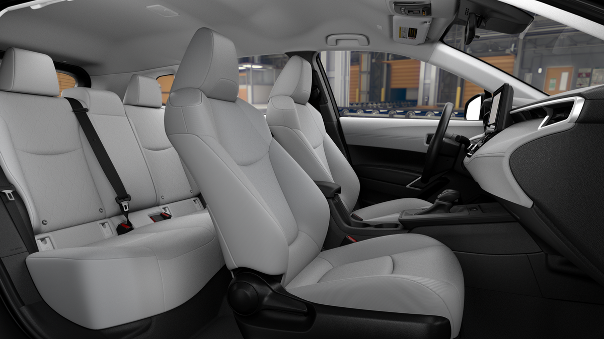 2026 Toyota Corolla Cross L photo 19