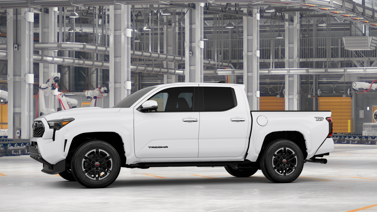 2025 Toyota Tacoma TRD Sport Double Cab photo 3