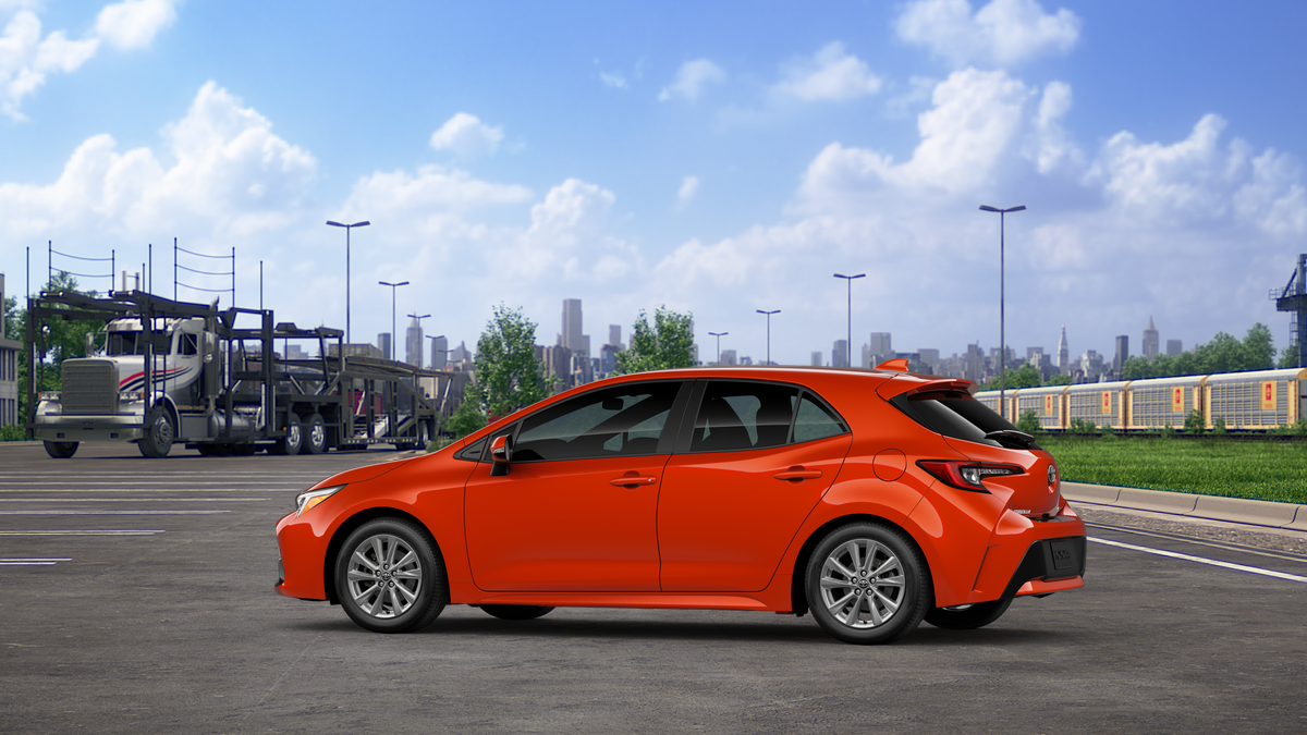2025 Toyota Corolla SE photo 5