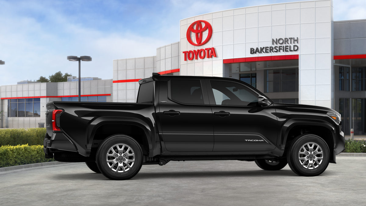 2026 Toyota Tacoma SR5 - Photo 15