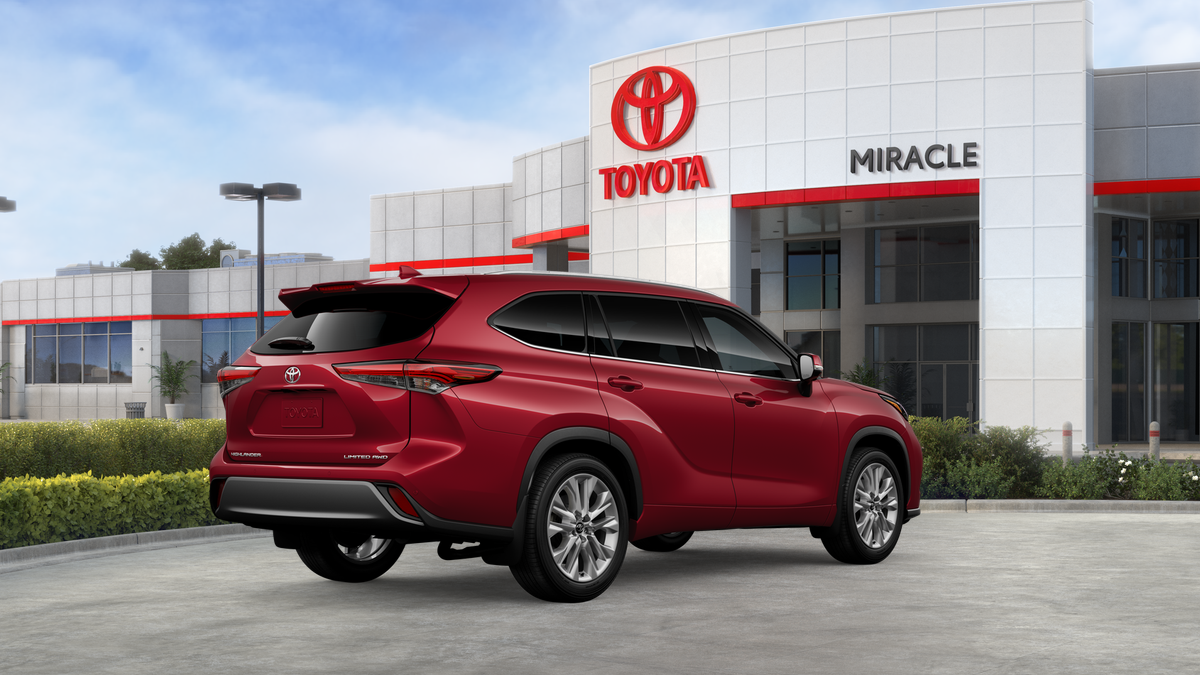 New 2026 Toyota Highlander SUV