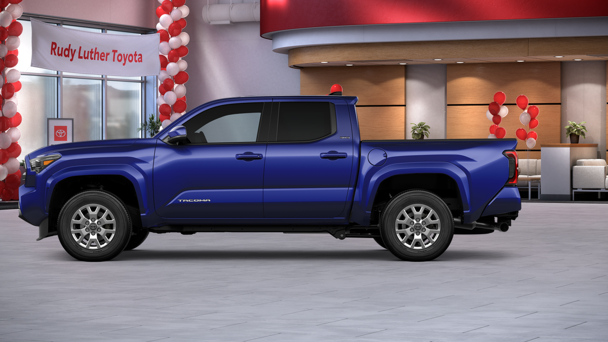2025 Toyota Tacoma SR5 Double Cab photo 4