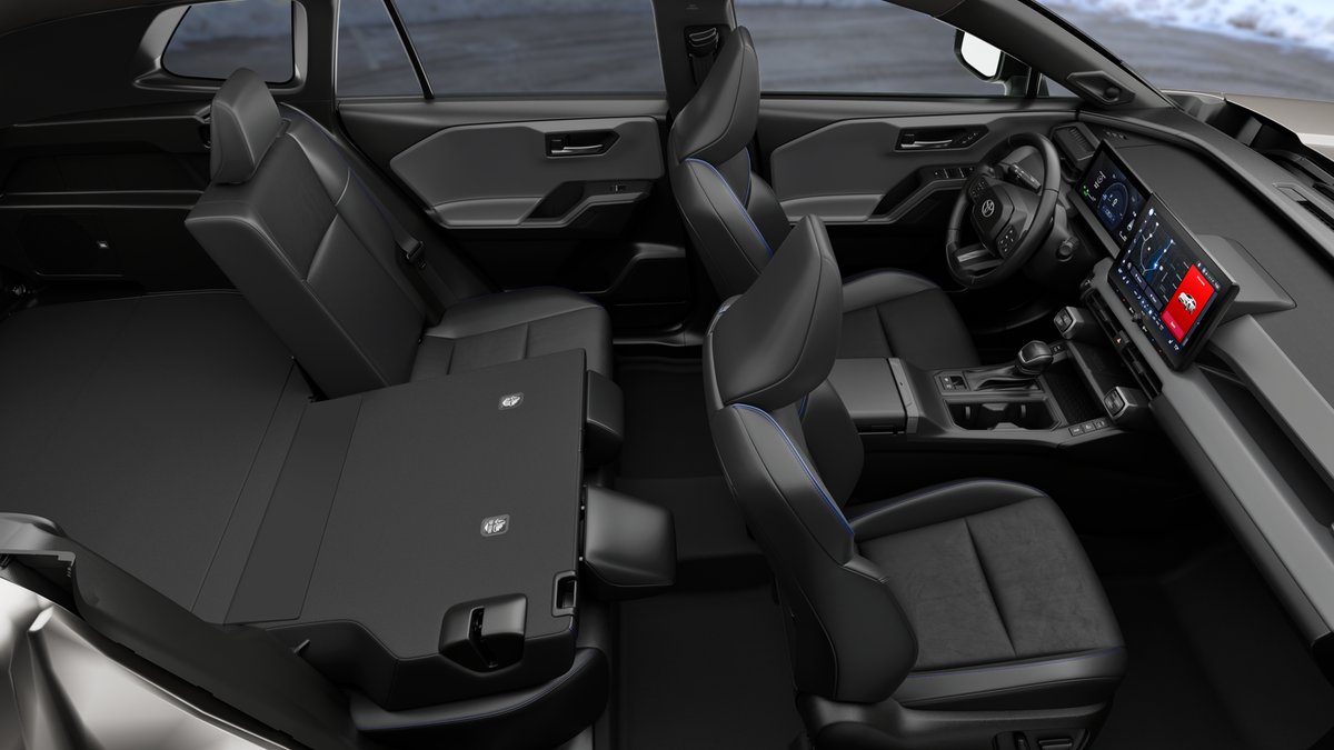 2026 Toyota RAV4 Plug-in Hybrid photo 4