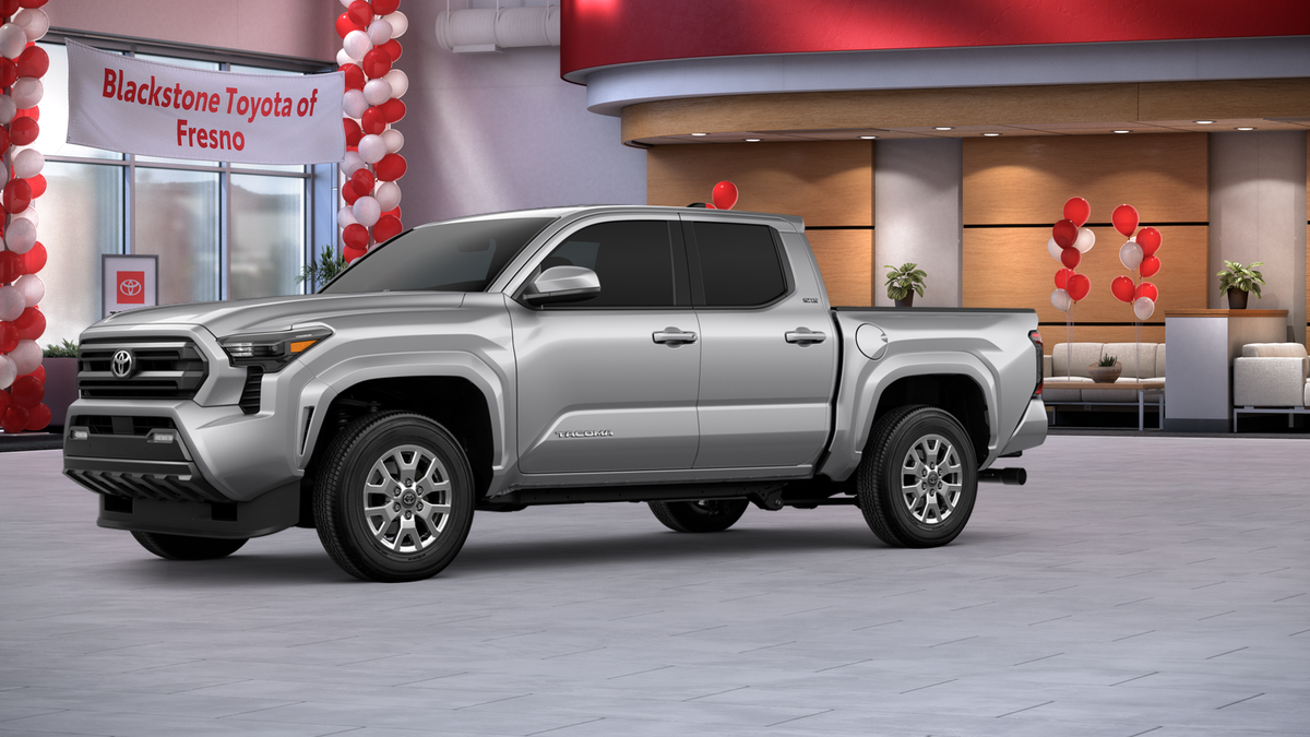 2025 Toyota Tacoma SR5 Double Cab photo 3