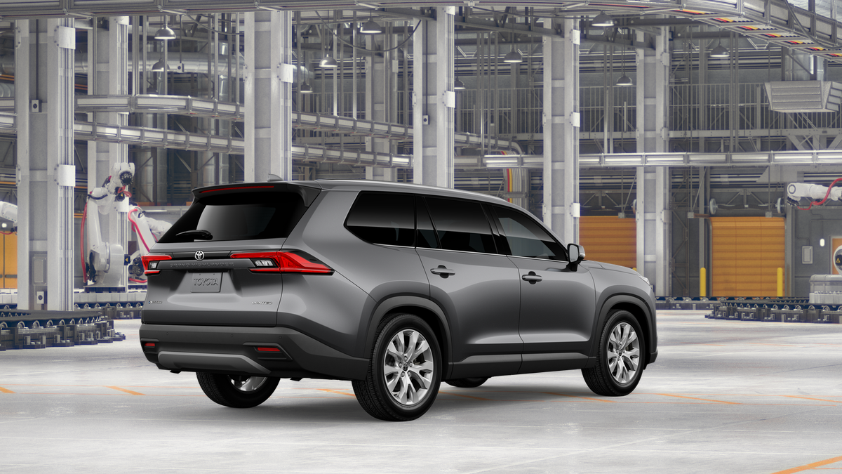 2026 Toyota Highlander Hybrid Limited photo 8