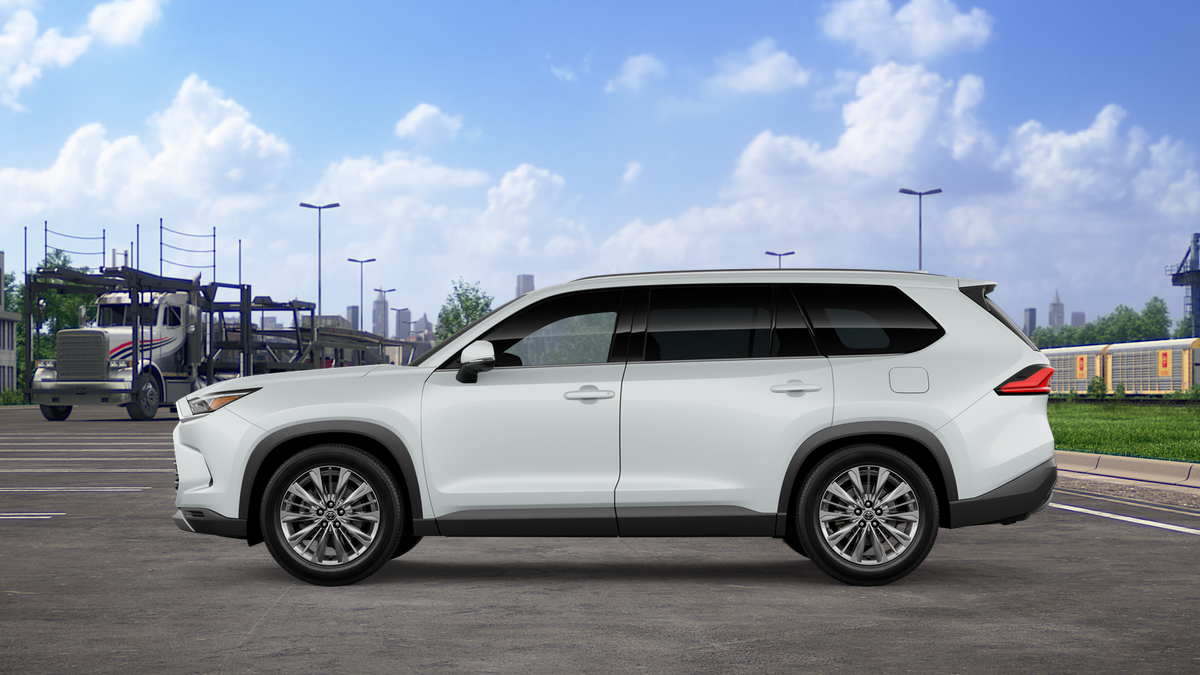 2026 Toyota Grand Highlander Platinum photo 4