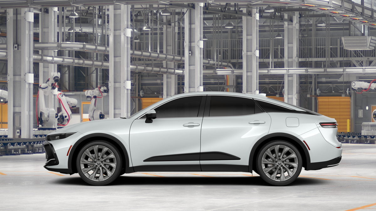 2026 Toyota Crown Limited photo 4