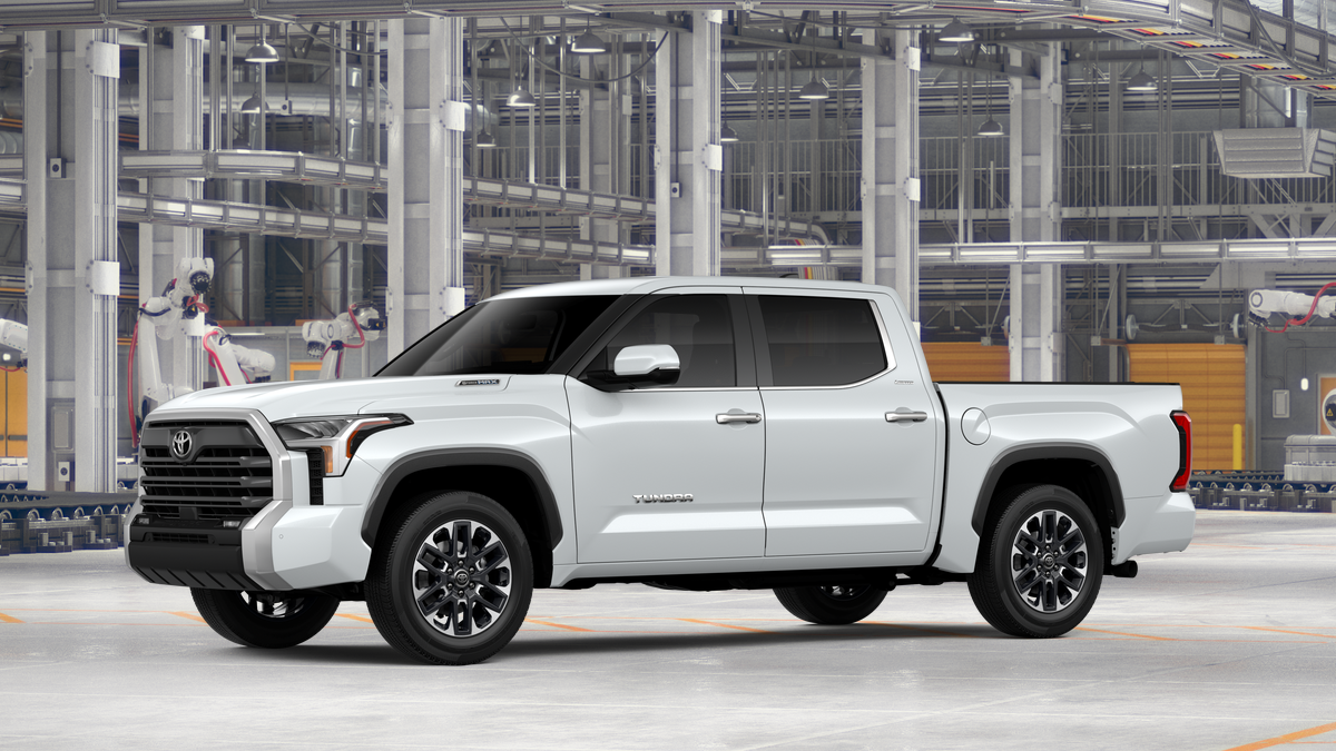 New 2026 Wind Chill Pearl <sup>1</sup> Toyota Tundra Limited image 3
