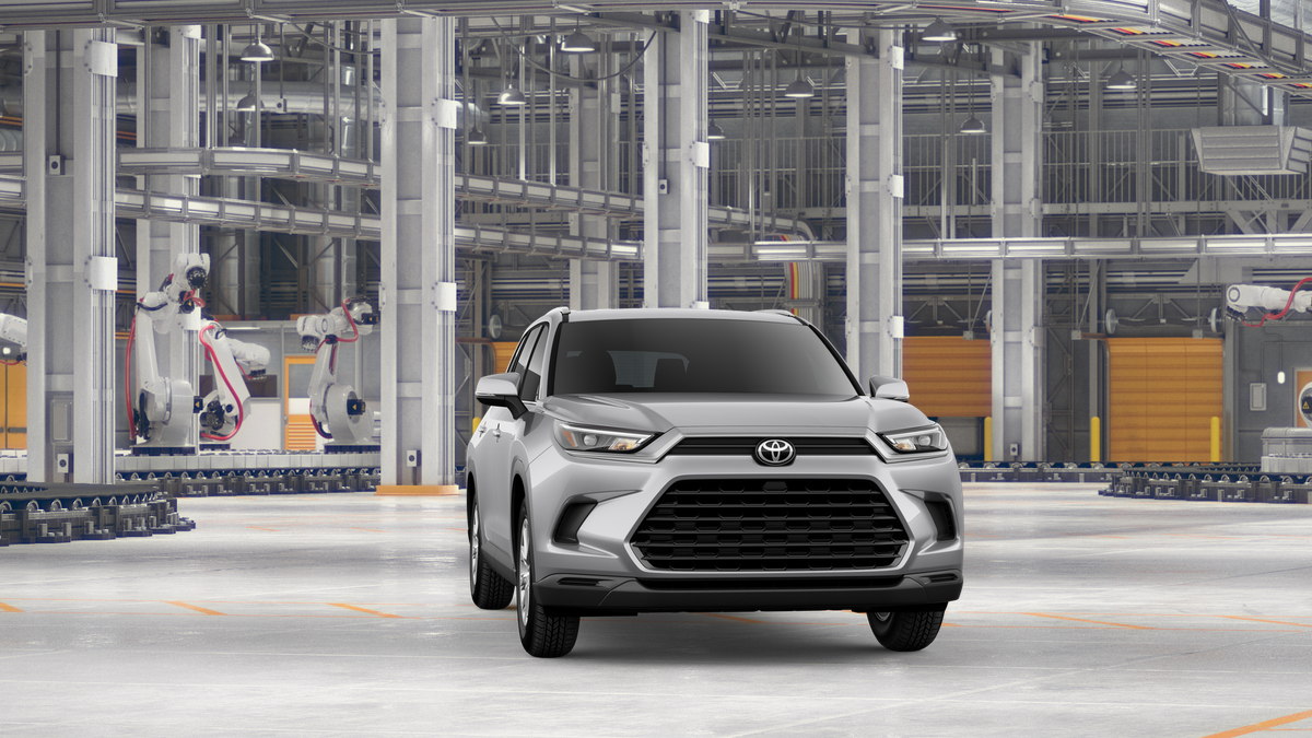 New 2026 Celestial Silver Metallic Toyota  XLE image 18