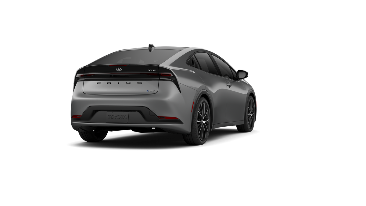 New 2027 Guardian Gray Toyota  XLE image 11