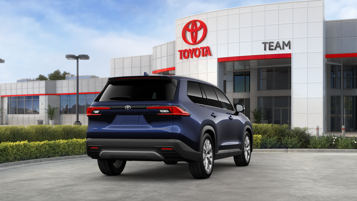 2025 Toyota Grand Highlander Limited photo 18