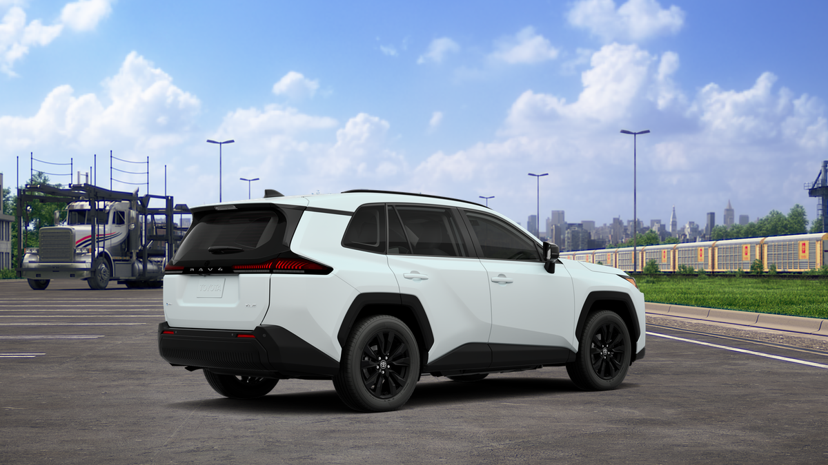 New 2026 Wind Chill Pearl <sup>1</sup> Toyota  XLE Premium image 12