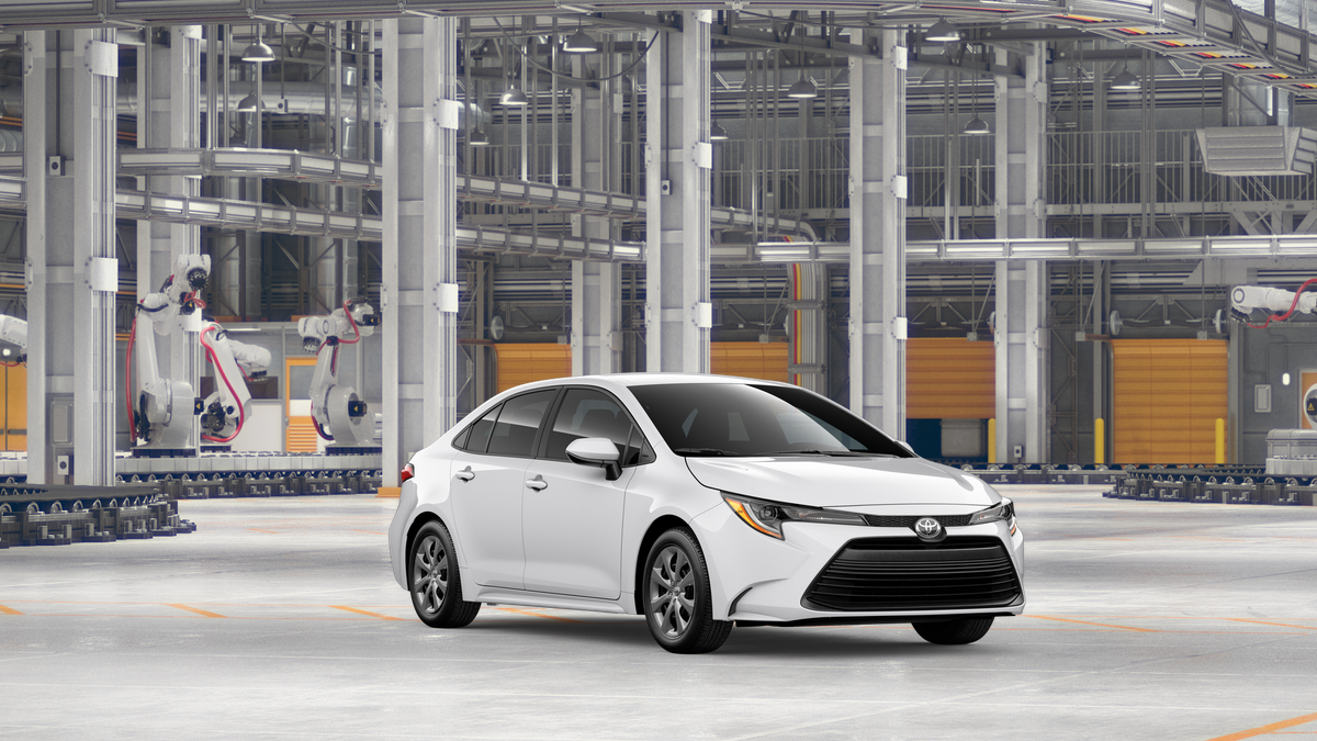 2026 Toyota Corolla LE photo 14