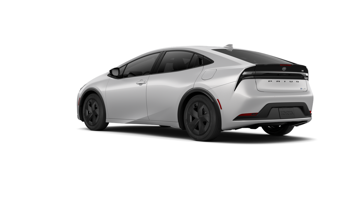 New 2027 Cutting Edge Toyota  SE image 8