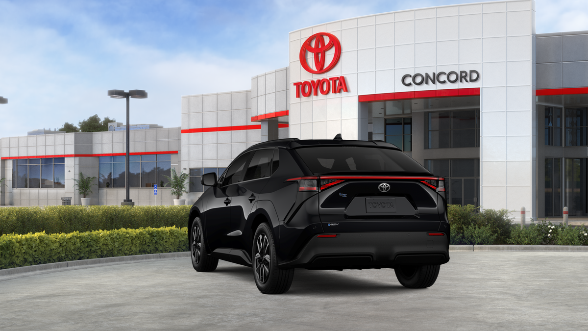New 2026 Midnight Black Metallic Toyota XLE image 74