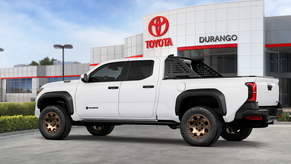 New 2026 Ice Cap Toyota Tacoma Trailhunter image 32