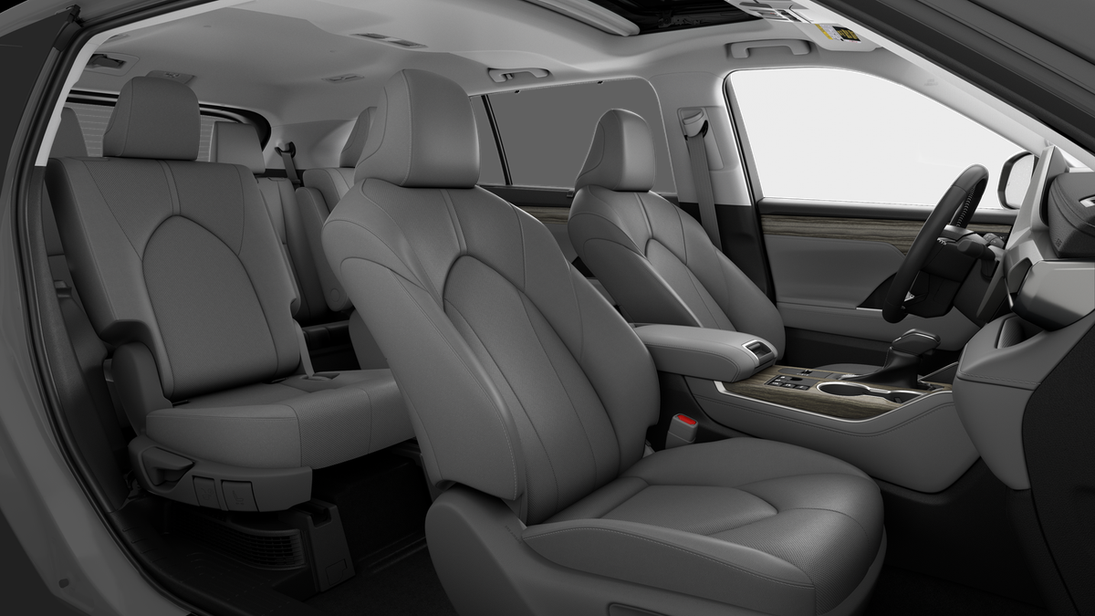 2025 Toyota Highlander Limited photo 35