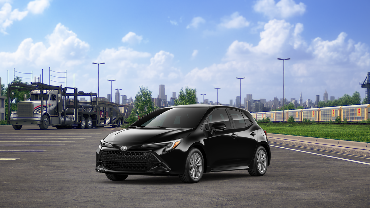 2025 Toyota Corolla Hatchback SE