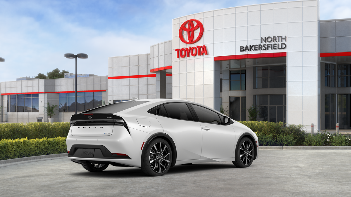 2026 Toyota Prius Plug-in Hybrid XSE photo 35