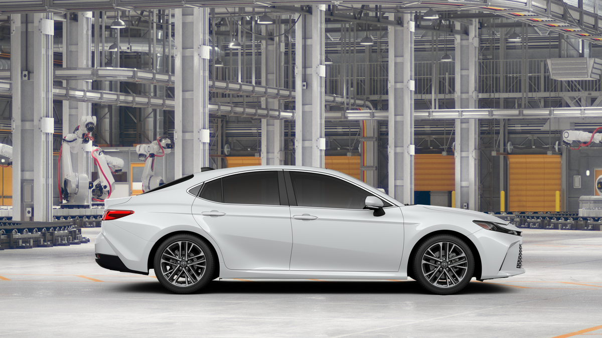 New 2026 Wind Chill Pearl <sup>1</sup> Toyota  XLE AWD image 14