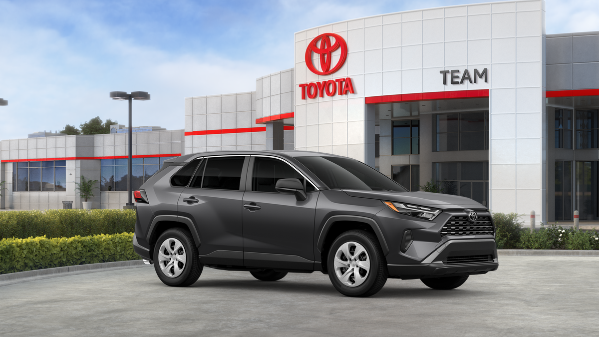 2025 Toyota RAV4 LE photo 21