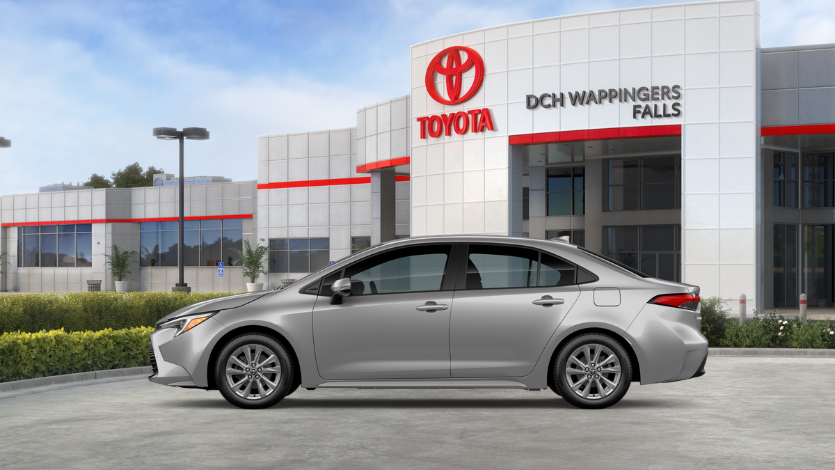 New 2026 Classic Silver Metallic Toyota  XLE image 30