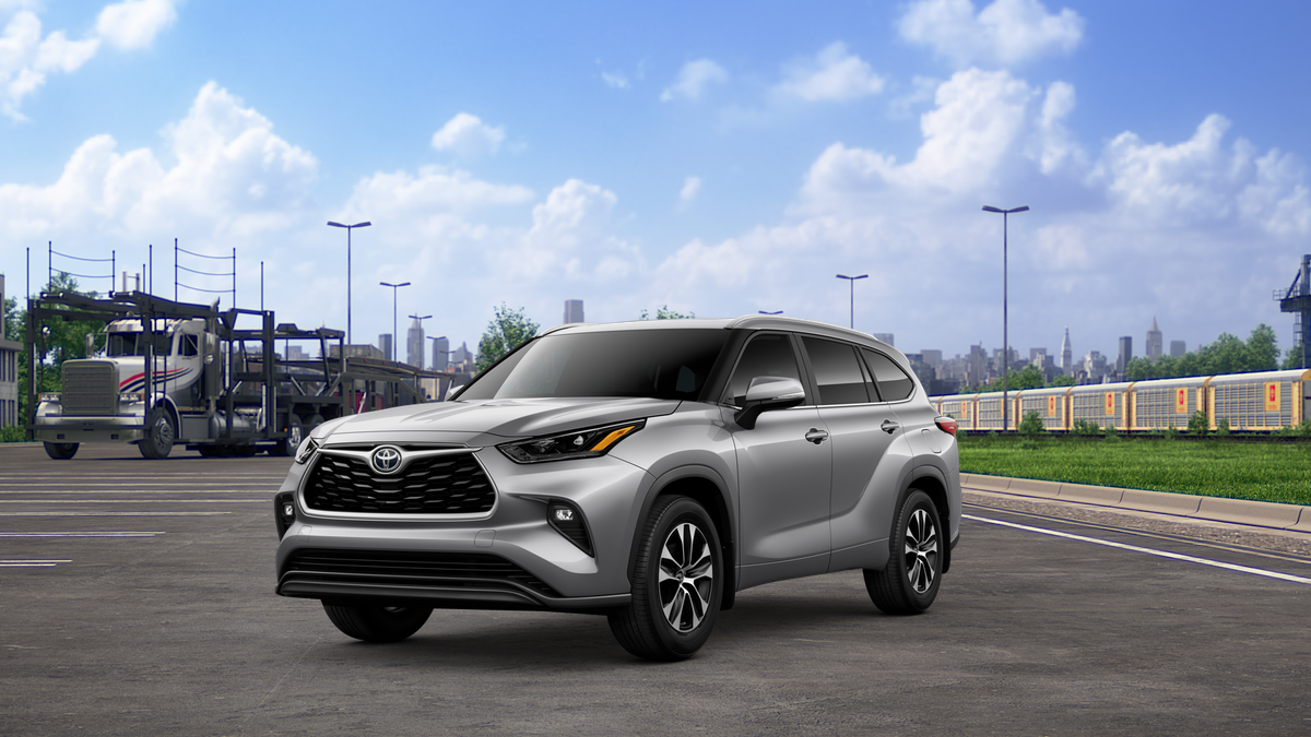 2025 Toyota Highlander XLE