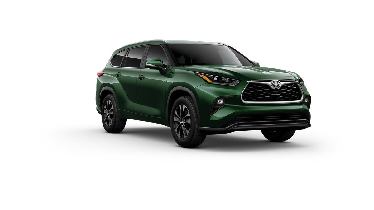 2025 Toyota Highlander XLE Limited photo 7
