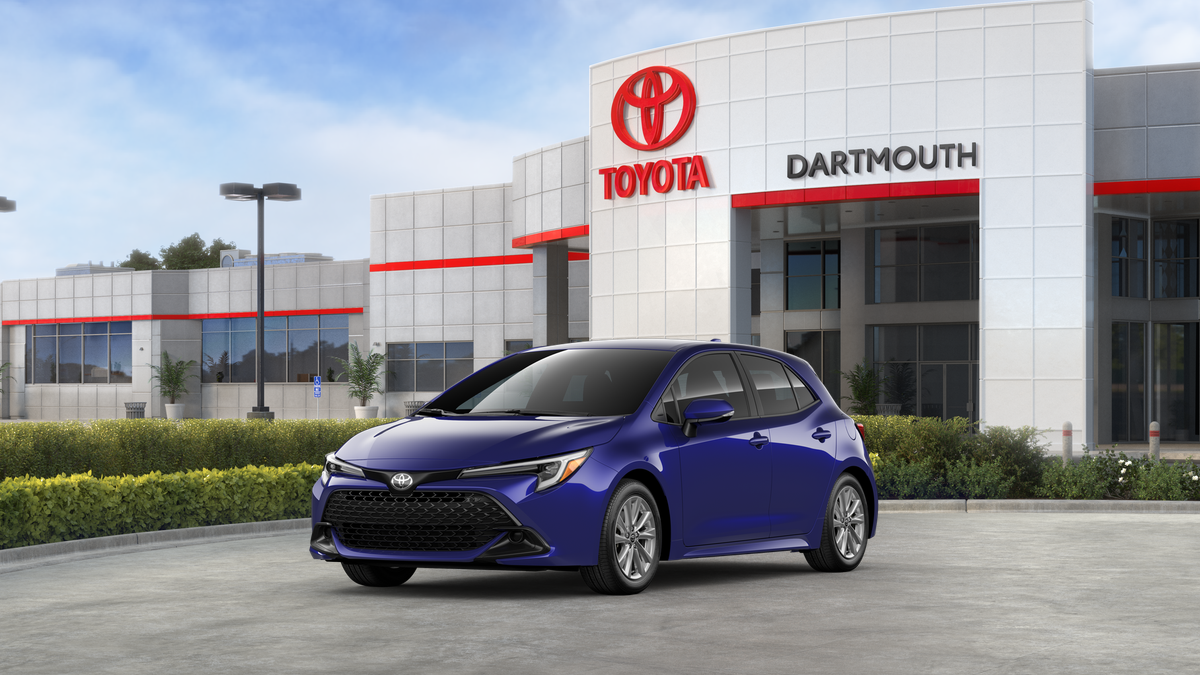 2025 Toyota Corolla Hatchback SE