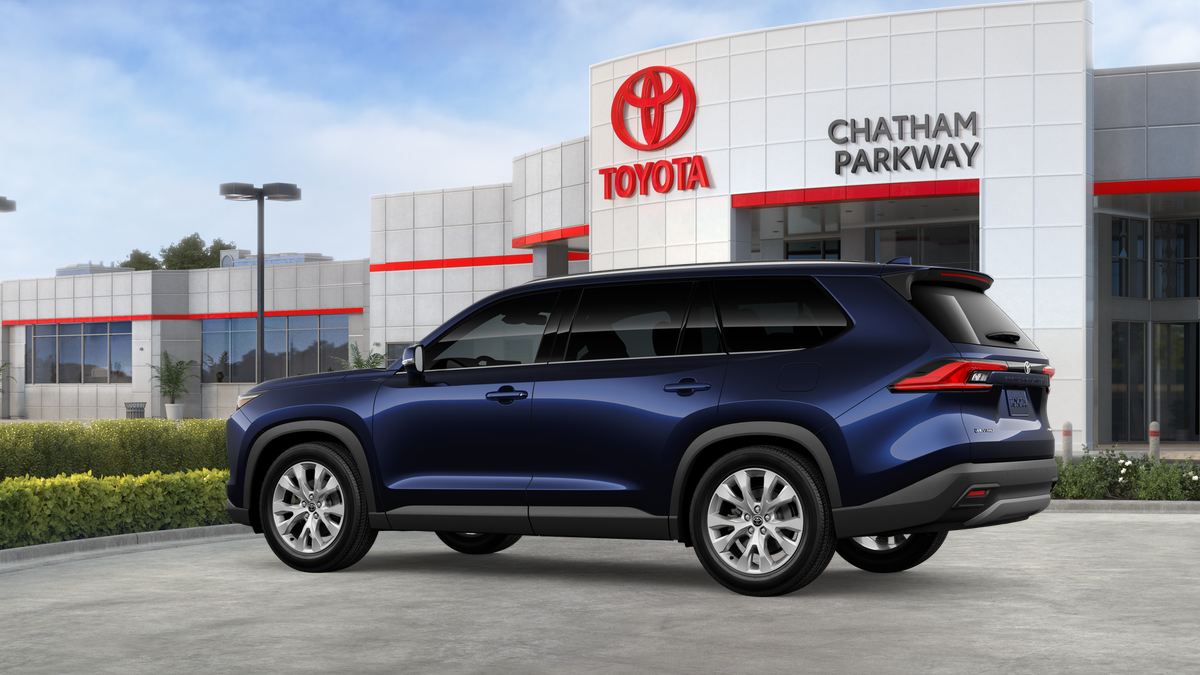 New 2026 Toyota Grand Highlander Hybrid SUV