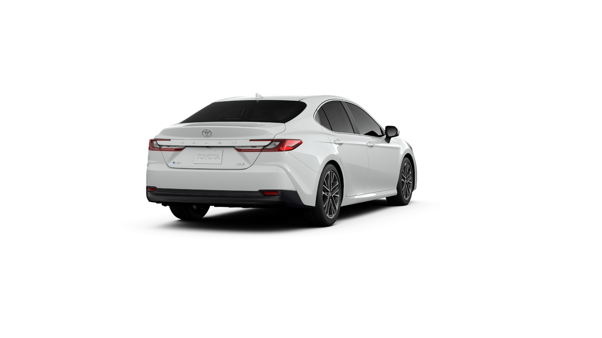 New 2027 Wind Chill Pearl <sup>1</sup> Toyota  XLE image 11
