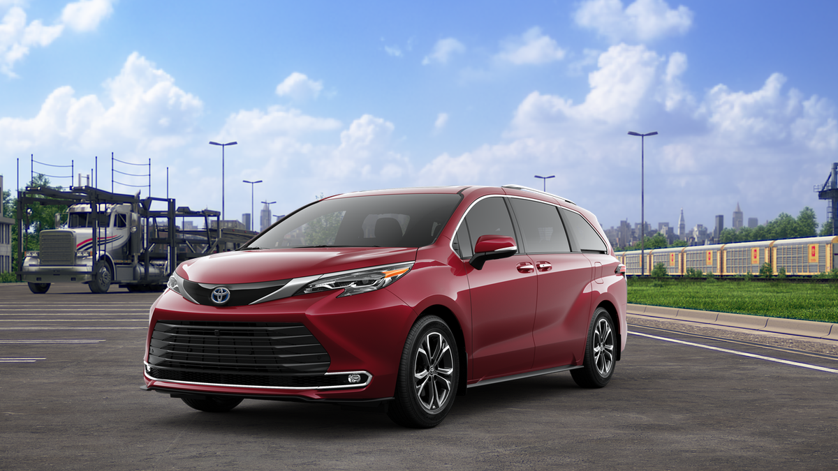 2025 Toyota Sienna Platinum