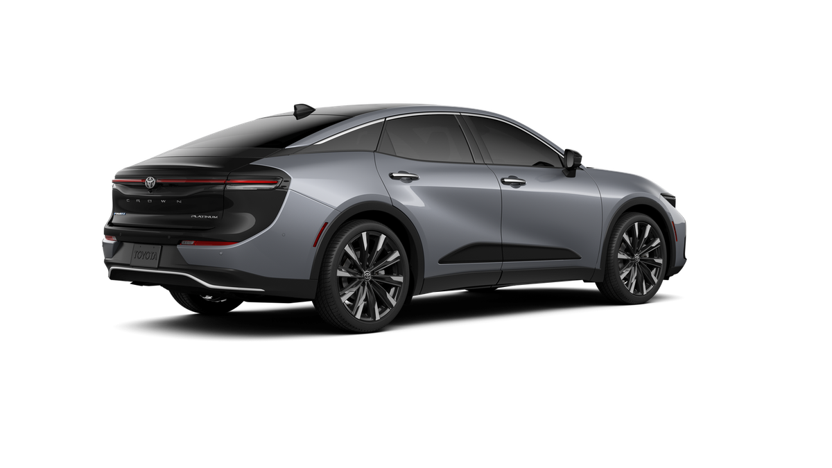 2026 Toyota Crown Platinum - Photo 18