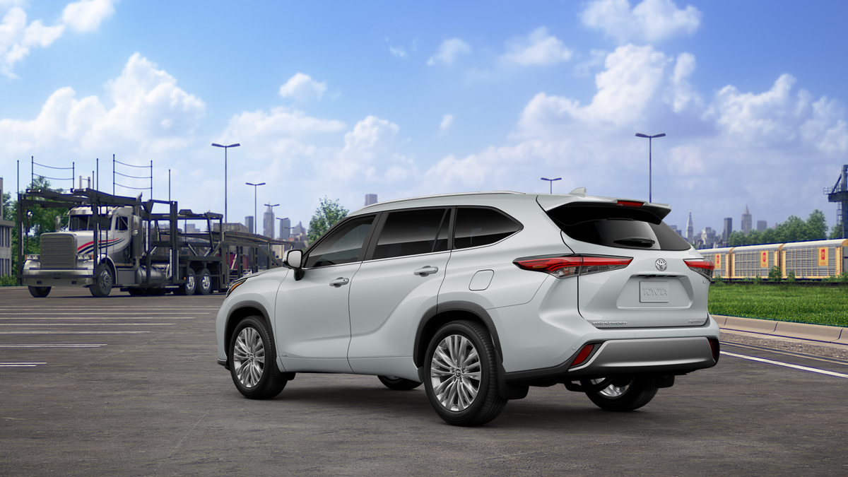 2025 Toyota Highlander Hybrid Platinum photo 8