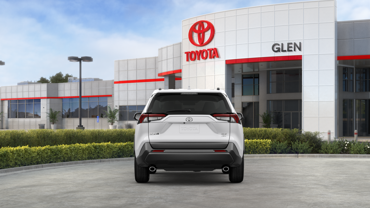 2025 Toyota RAV4 XLE photo 46