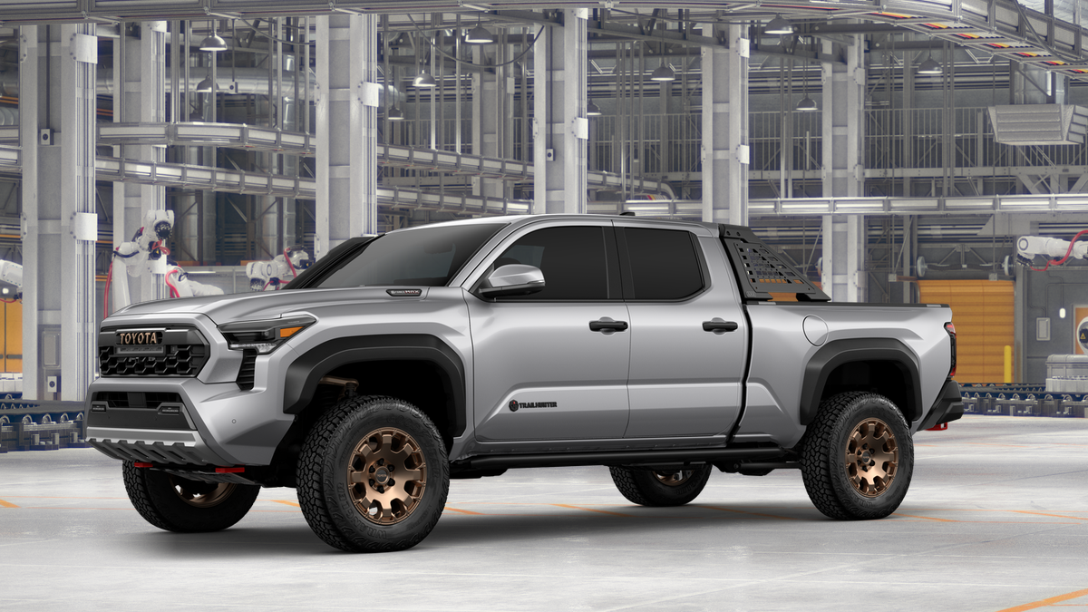 2026 Toyota Tacoma Trailhunter - Photo 3