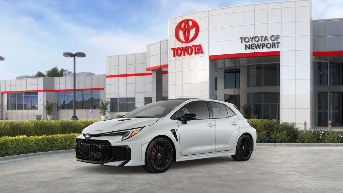 New 2026 Ice Cap Toyota  Premium Plus DAT image 3