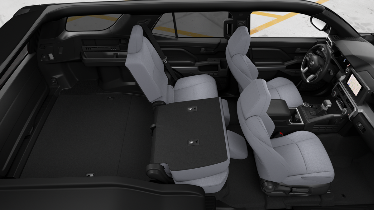 2025 Toyota 4Runner SR5 photo 22