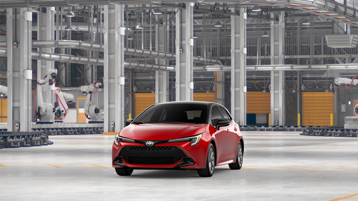 New 2027 Finish Line Red with Black roof <sup>1</sup> Toyota  SE image 21