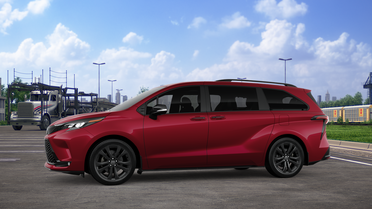 New 2026 Ruby Flare Pearl <sup>1</sup> Toyota  XSE image 5