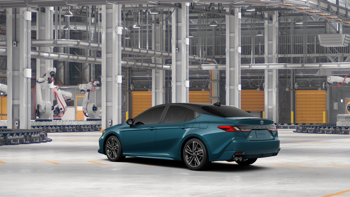 New 2027 Ocean Gem with Midnight Black Metallic roof <sup>1</sup> Toyota  XSE AWD image 16