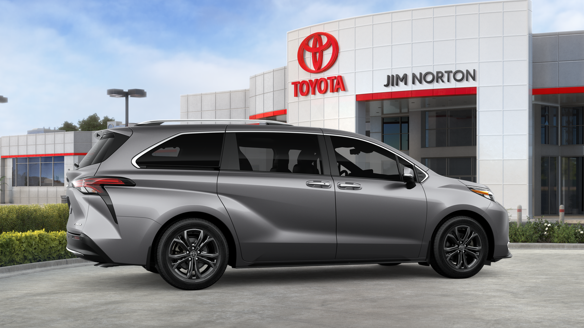 New 2026 Toyota Sienna Van