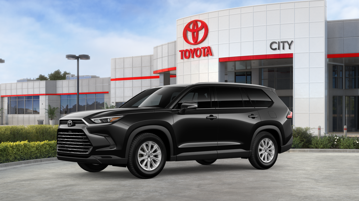 New 2026 Midnight Black Metallic Toyota  XLE image 3