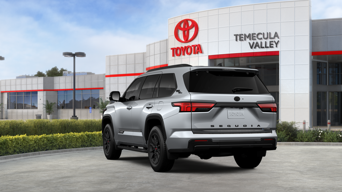 2026 Toyota Sequoia Platinum - Photo 9