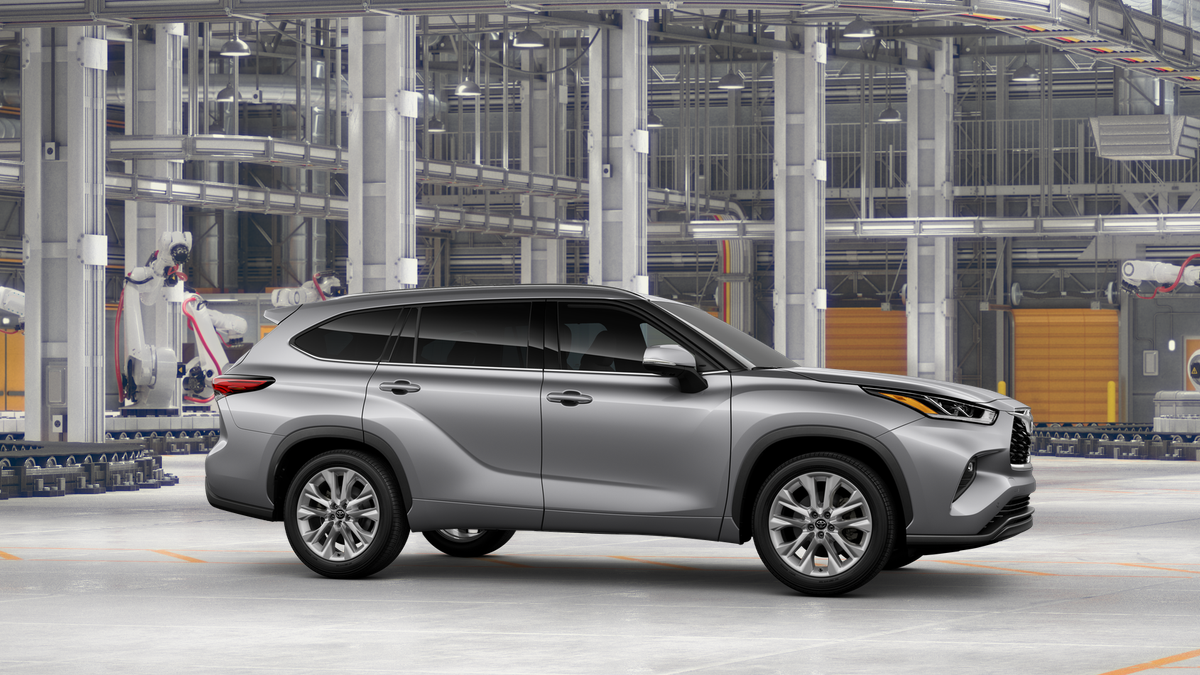 2025 Toyota Highlander Limited photo 15