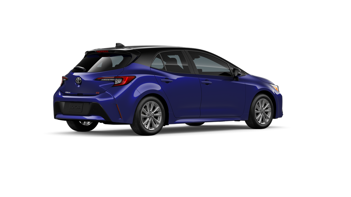 New 2026 Blue Crush Metallic with Midnight Black Metallic roof <sup>1</sup> Toyota  SE image 12