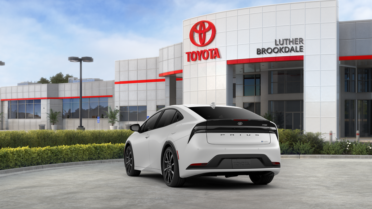 2026 Toyota Prius Plug-in Hybrid XSE - Photo 9
