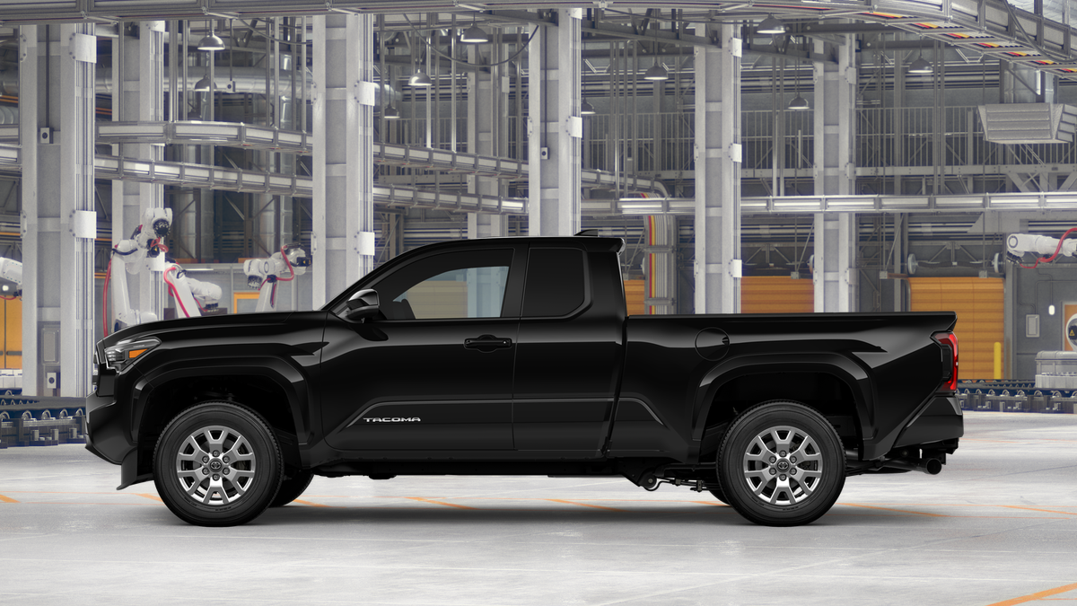 2025 Toyota Tacoma SR5 XtraCab photo 6
