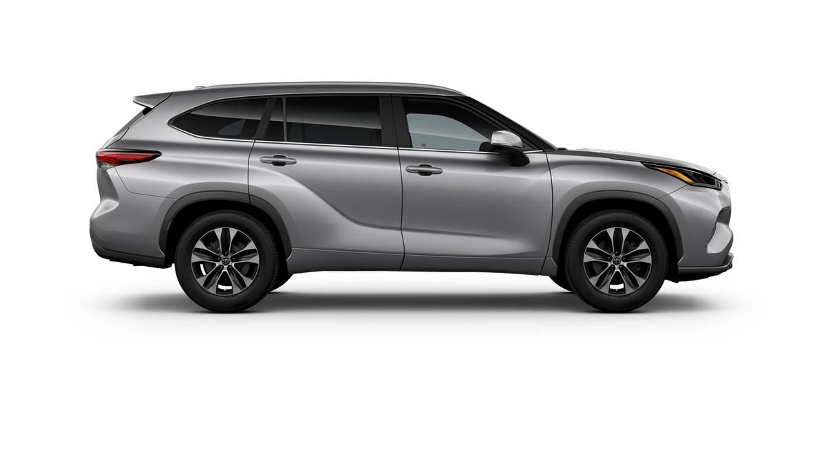 2025 Toyota Highlander XLE - Photo 14